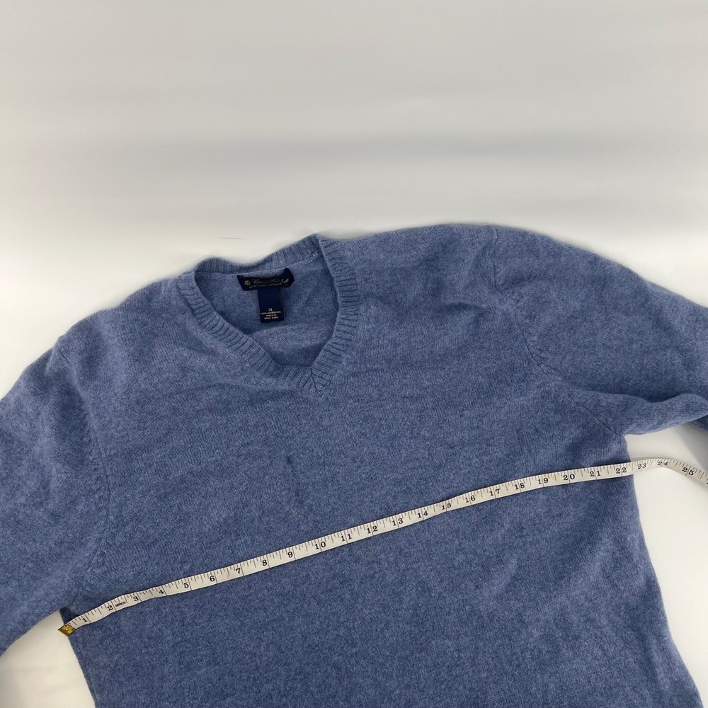 Brooks Brothers Mens XL Blue Scottish Lambswool V-Neck Sweater Long Sleeve‎ Knit - Picture 5 of 7